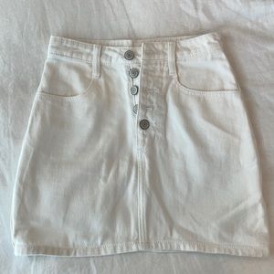 Brandy Melville front buttons denim skirt